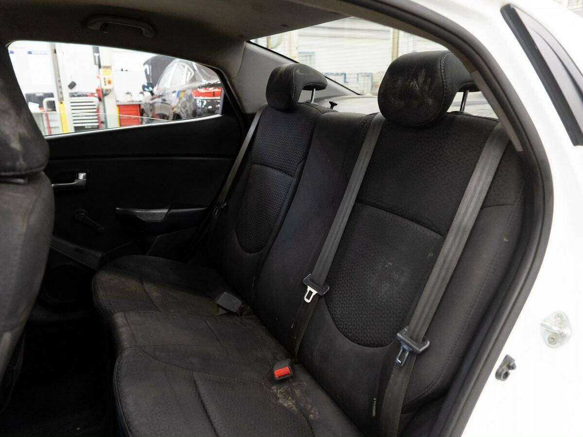 Купить Kia Rio, 2016, 196 783 км, фото №7