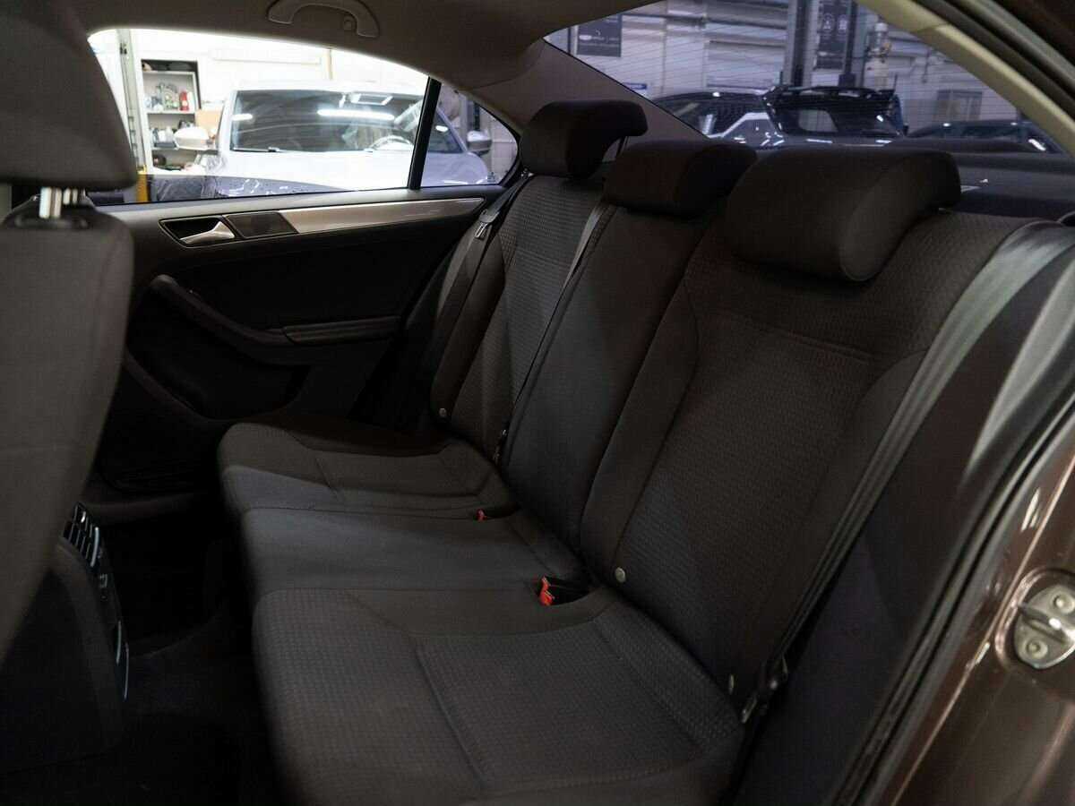 Купить Volkswagen Jetta, 2016, 107 000 км, фото №7
