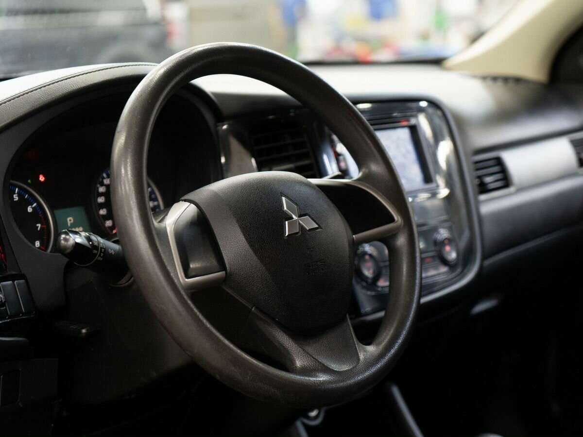 Купить Mitsubishi Outlander, 2015, 140 000 км, фото №7
