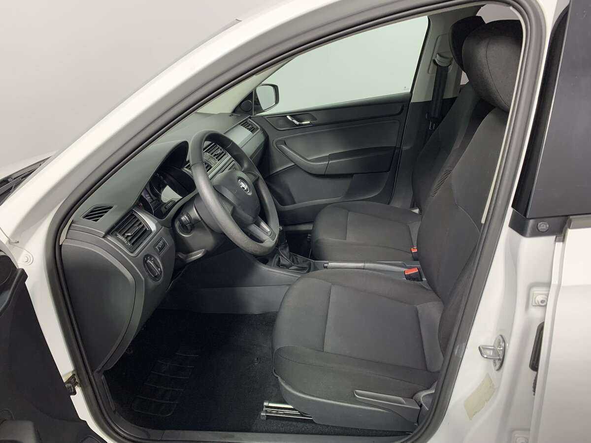 Купить Skoda Rapid, 2017, 110 123 км, фото №16