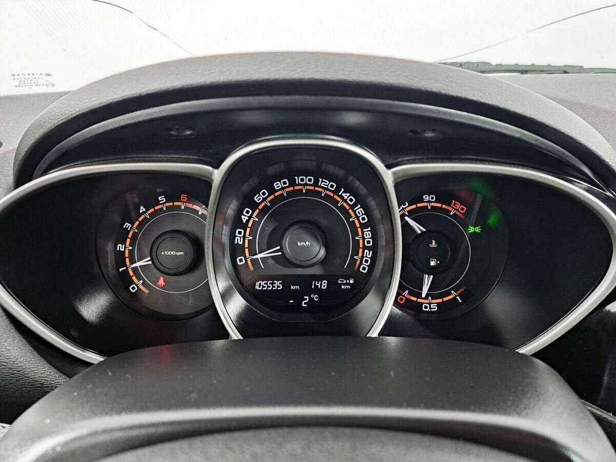 Купить Lada (ВАЗ) Vesta SW Cross, 2017, 105 522 км, фото №11