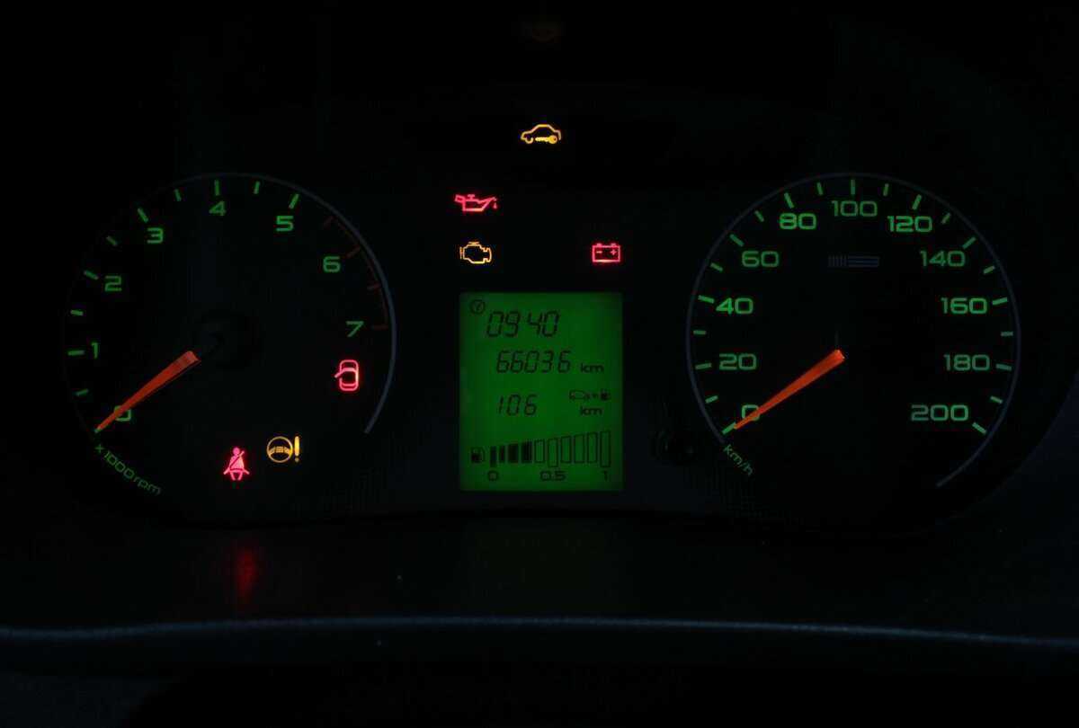 Купить Lada (ВАЗ) Granta, 2015, 66 032 км, фото №8