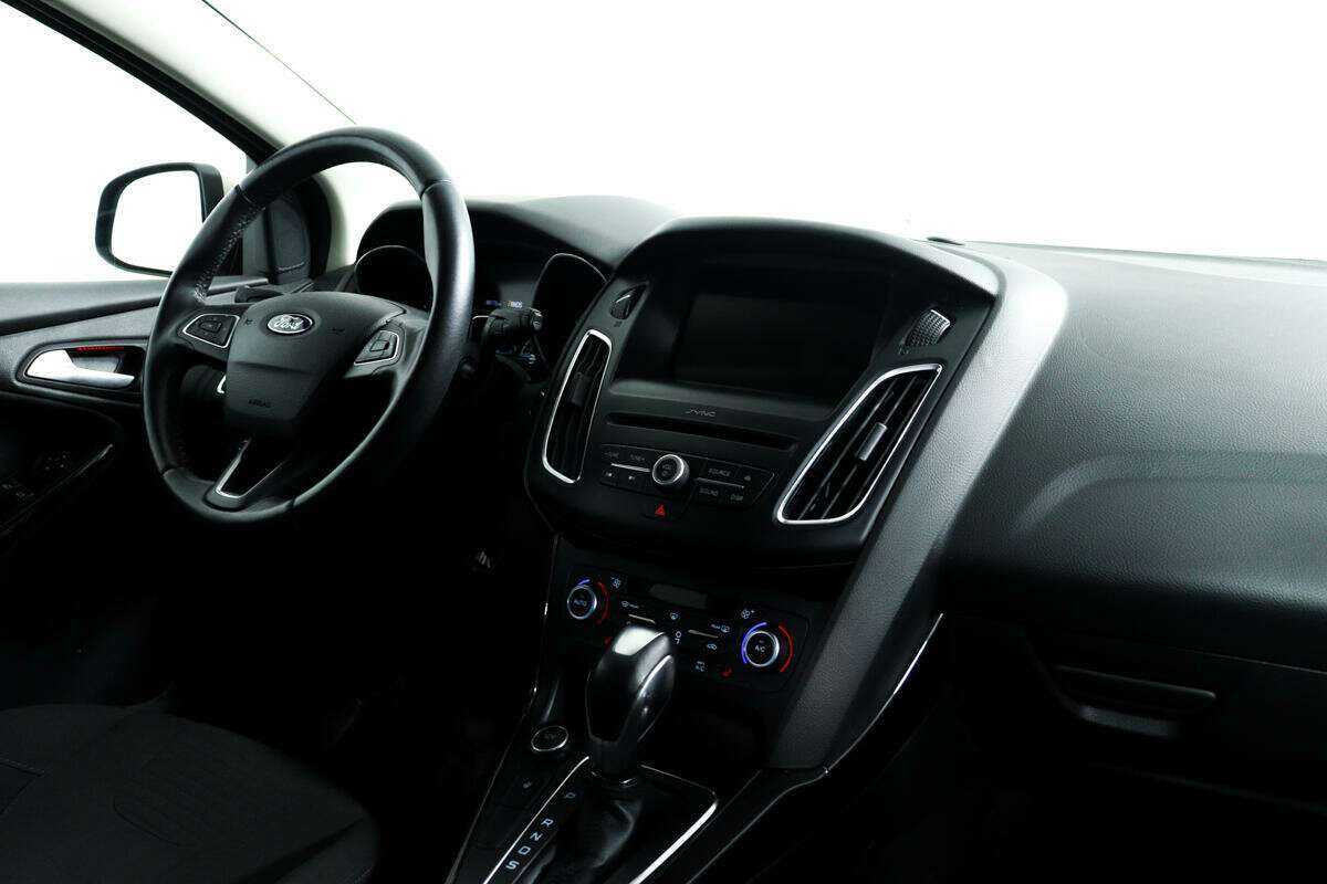 Купить Ford Focus, 2017, 86 172 км, фото №9