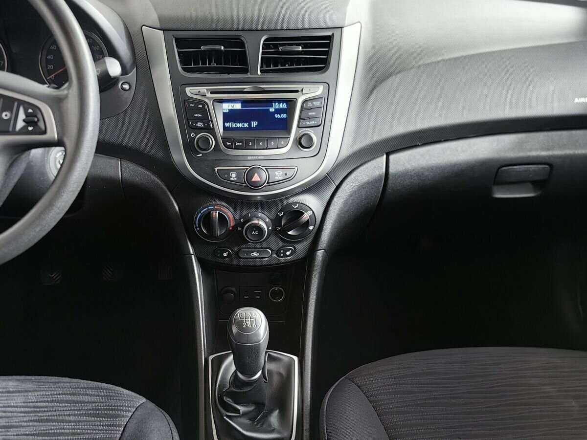 Купить Hyundai Solaris, 2016, 185 132 км, фото №10