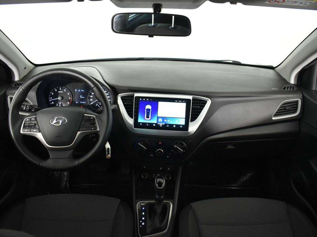 Купить Hyundai Solaris, 2017, 151 276 км, фото №9