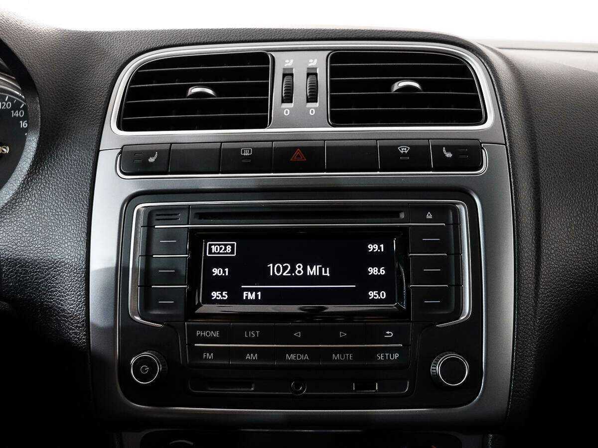 Купить Volkswagen Polo, 2016, 106 208 км, фото №15