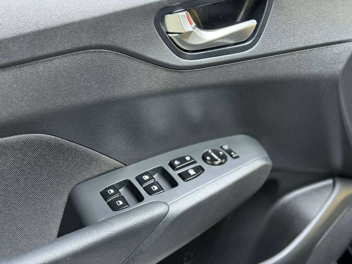 Купить Hyundai Solaris, 2020, 5 400 км, фото №13