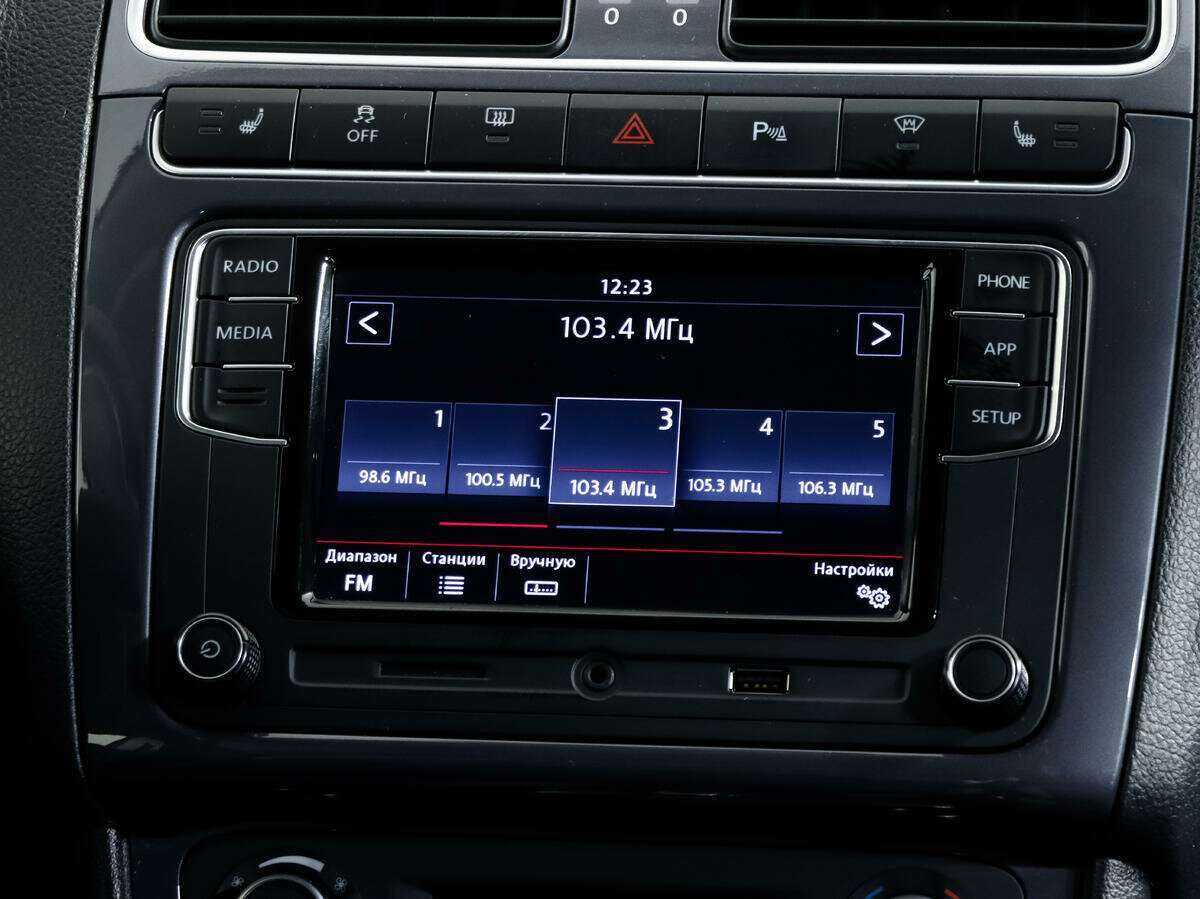 Купить Volkswagen Polo, 2018, 102 200 км, фото №11