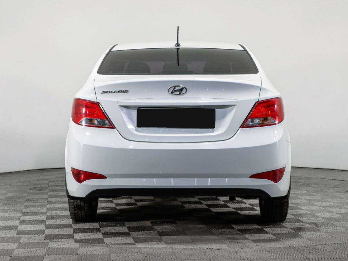 Купить Hyundai Solaris, 2016, 222 212 км, фото №5