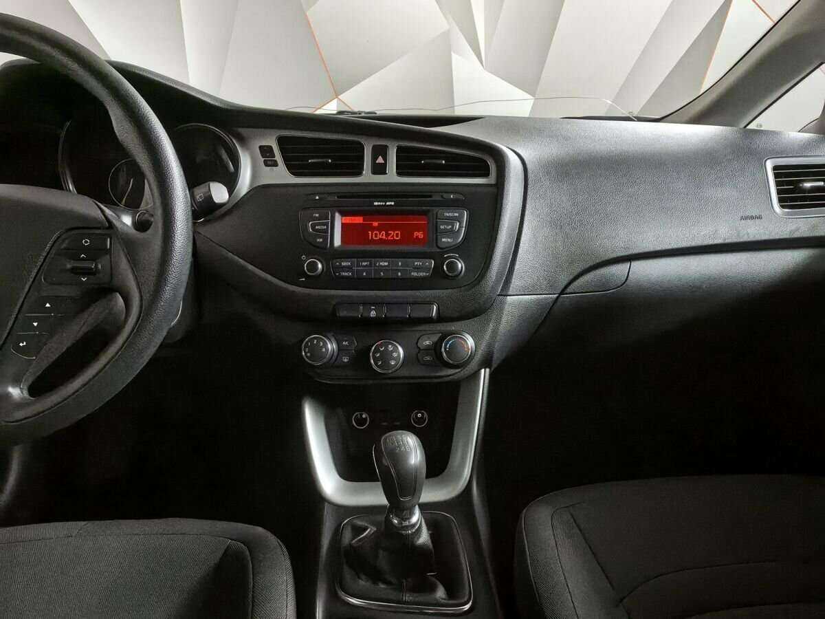 Купить Kia Ceed, 2014, 115 000 км, фото №11