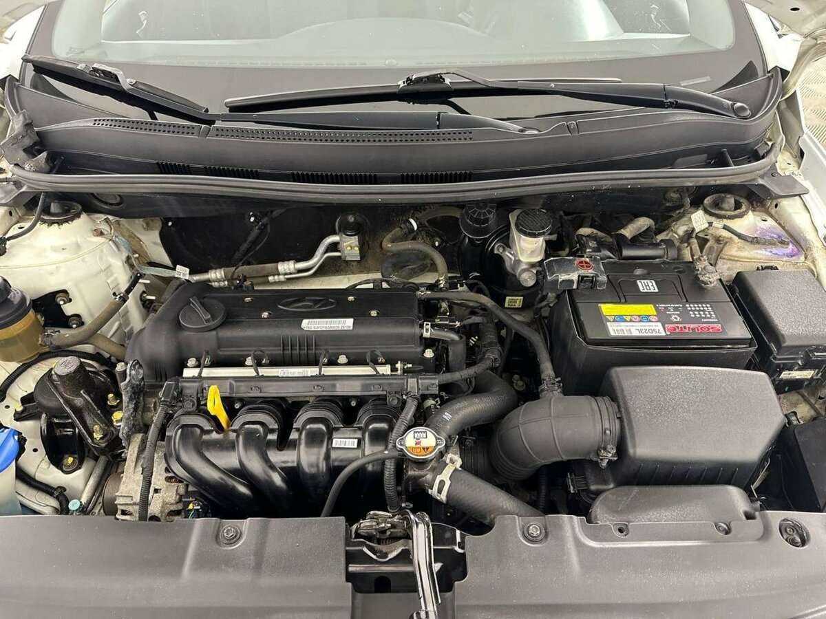 Купить Hyundai Solaris, 2016, 157 958 км, фото №15