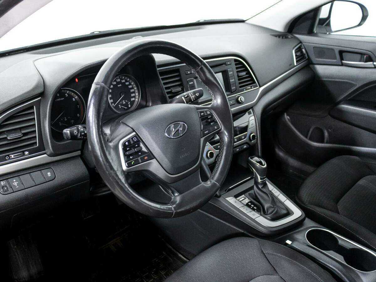Купить Hyundai Elantra, 2017, 132 447 км, фото №11