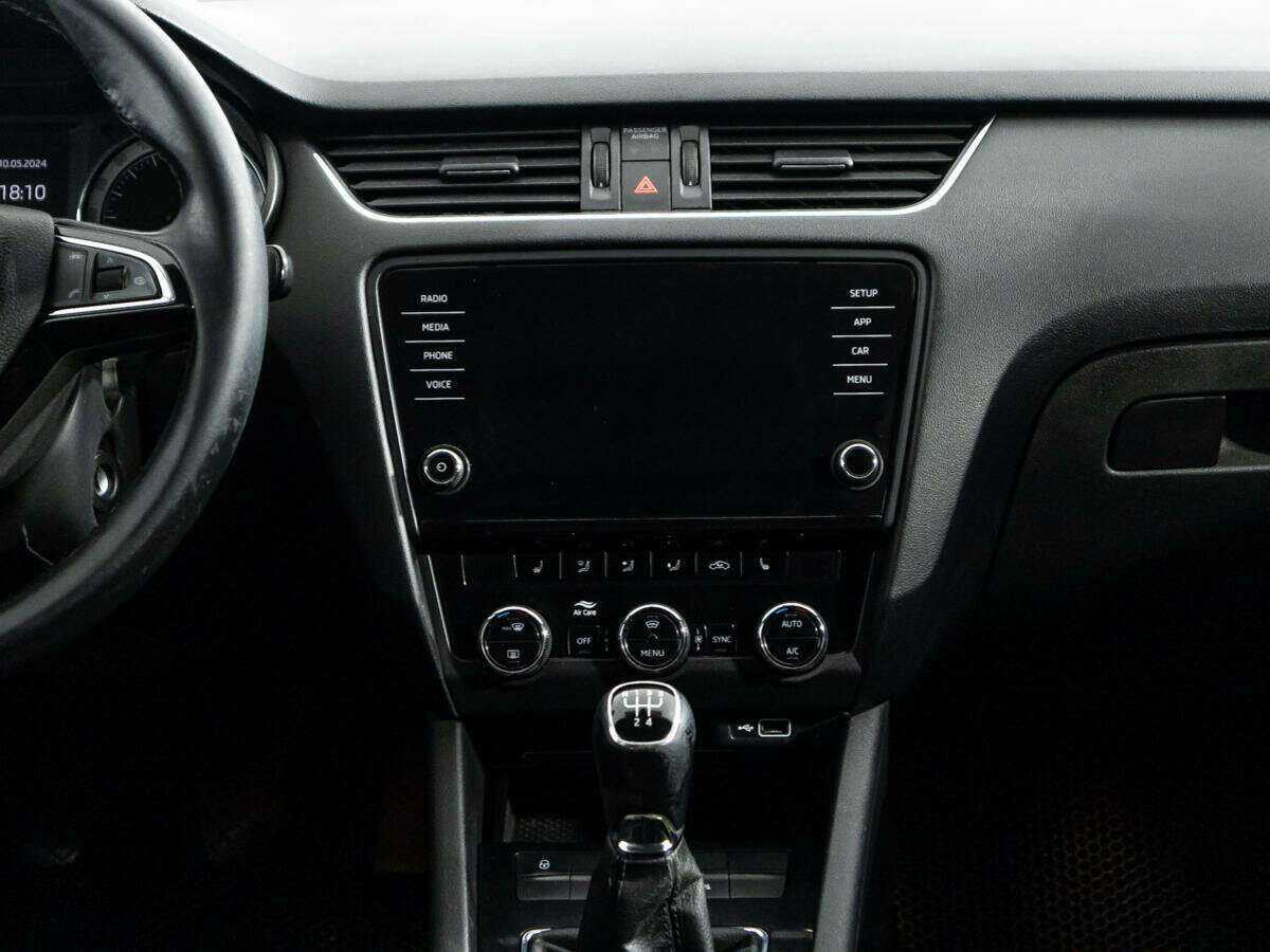 Купить Skoda Octavia, 2018, 311 613 км, фото №14