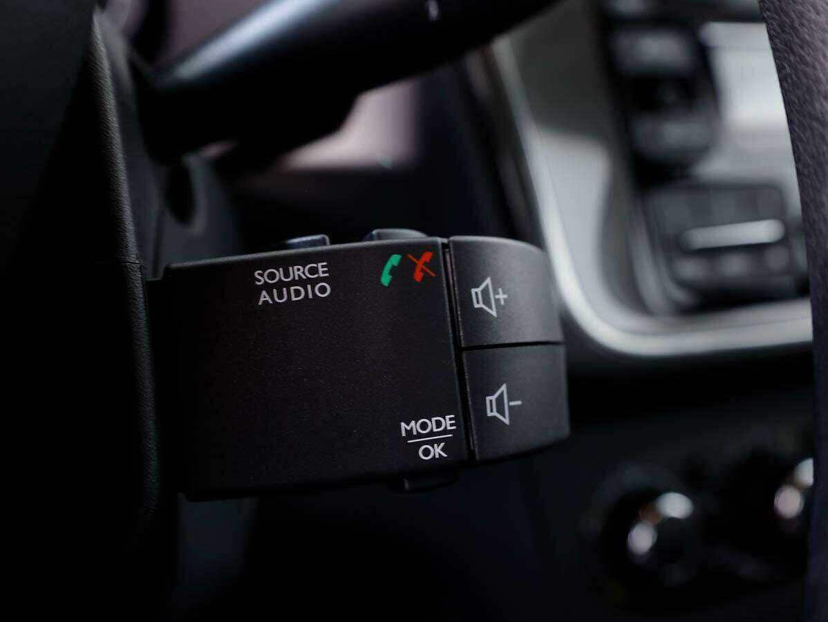 Купить Renault Logan Stepway, 2020, 60 125 км, фото №16