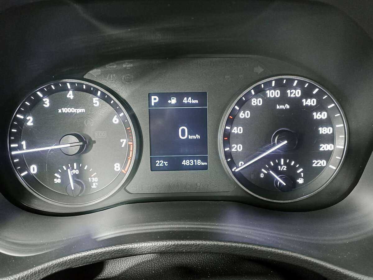 Купить Hyundai Solaris, 2017, 48 102 км, фото №13