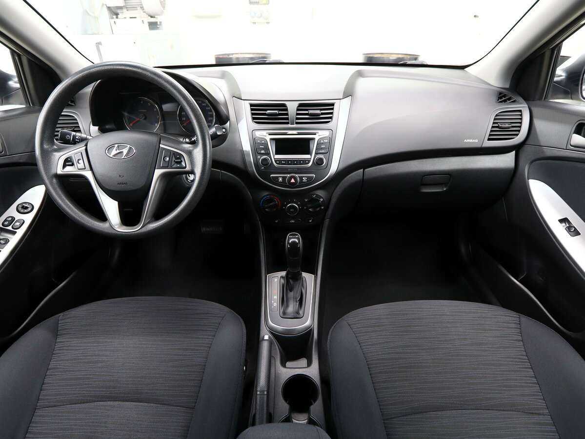 Купить Hyundai Solaris, 2015, 136 000 км, фото №11