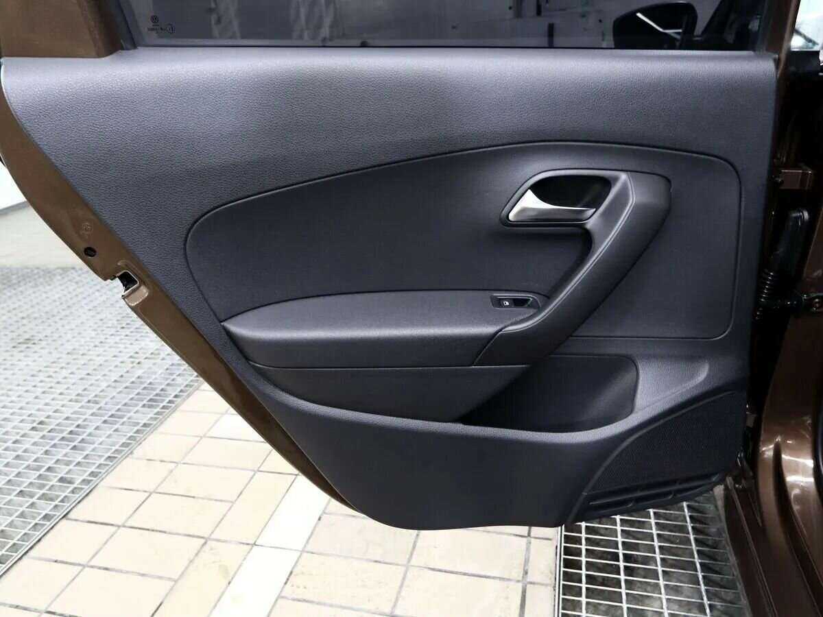 Купить Volkswagen Polo, 2018, 36 000 км, фото №14