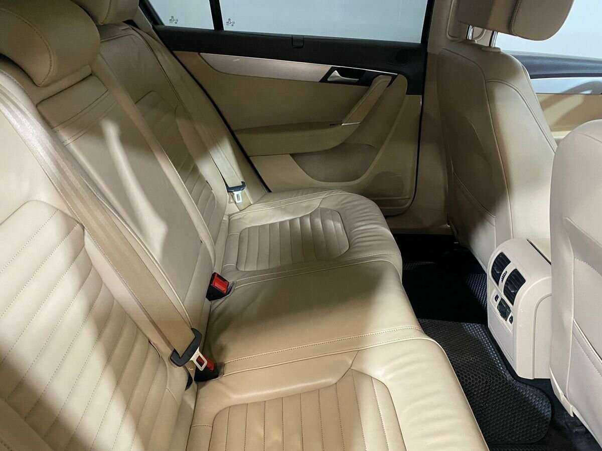 Купить Volkswagen Passat, 2012, 226 864 км, фото №13