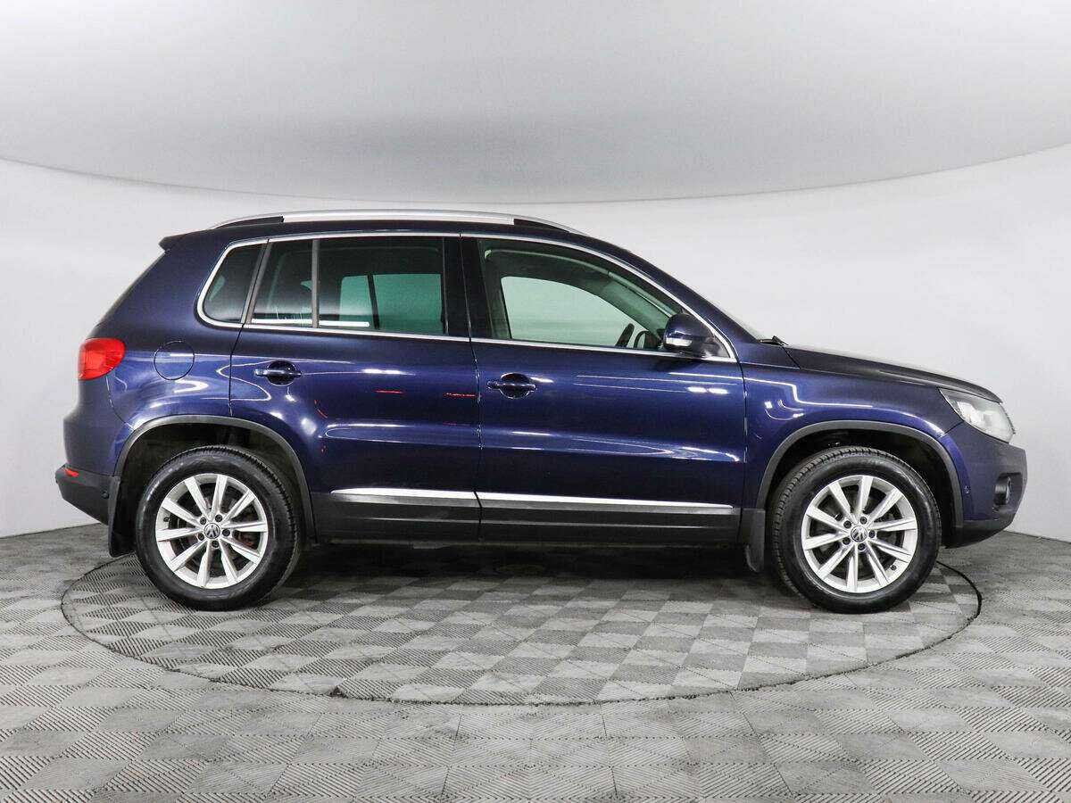 Купить Volkswagen Tiguan, 2012, 302 221 км, фото №4