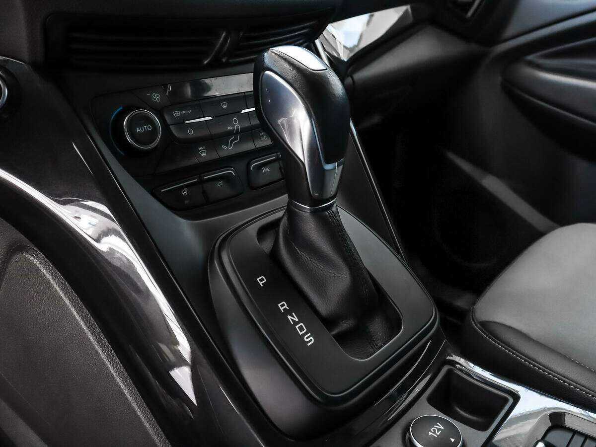 Купить Ford Kuga, 2016, 152 897 км, фото №10