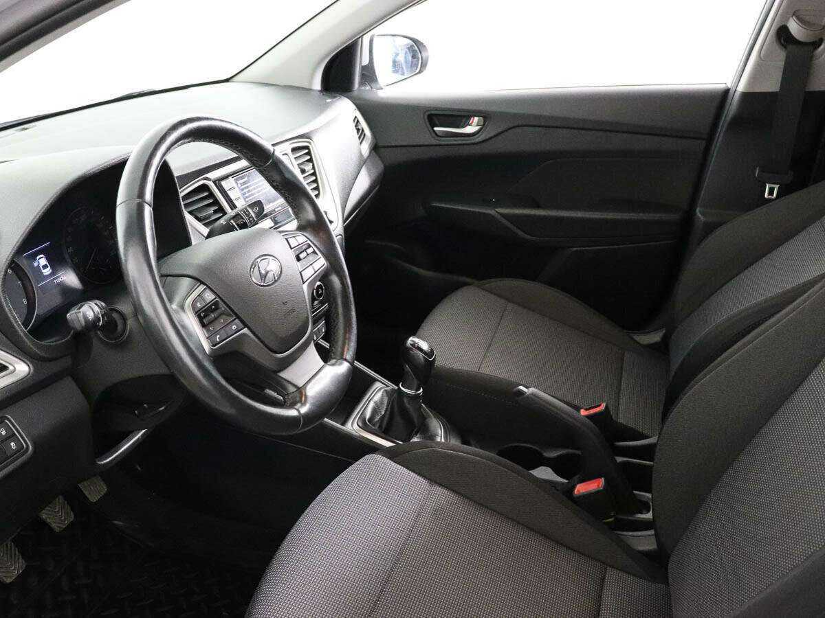 Купить Hyundai Solaris, 2019, 71 041 км, фото №8