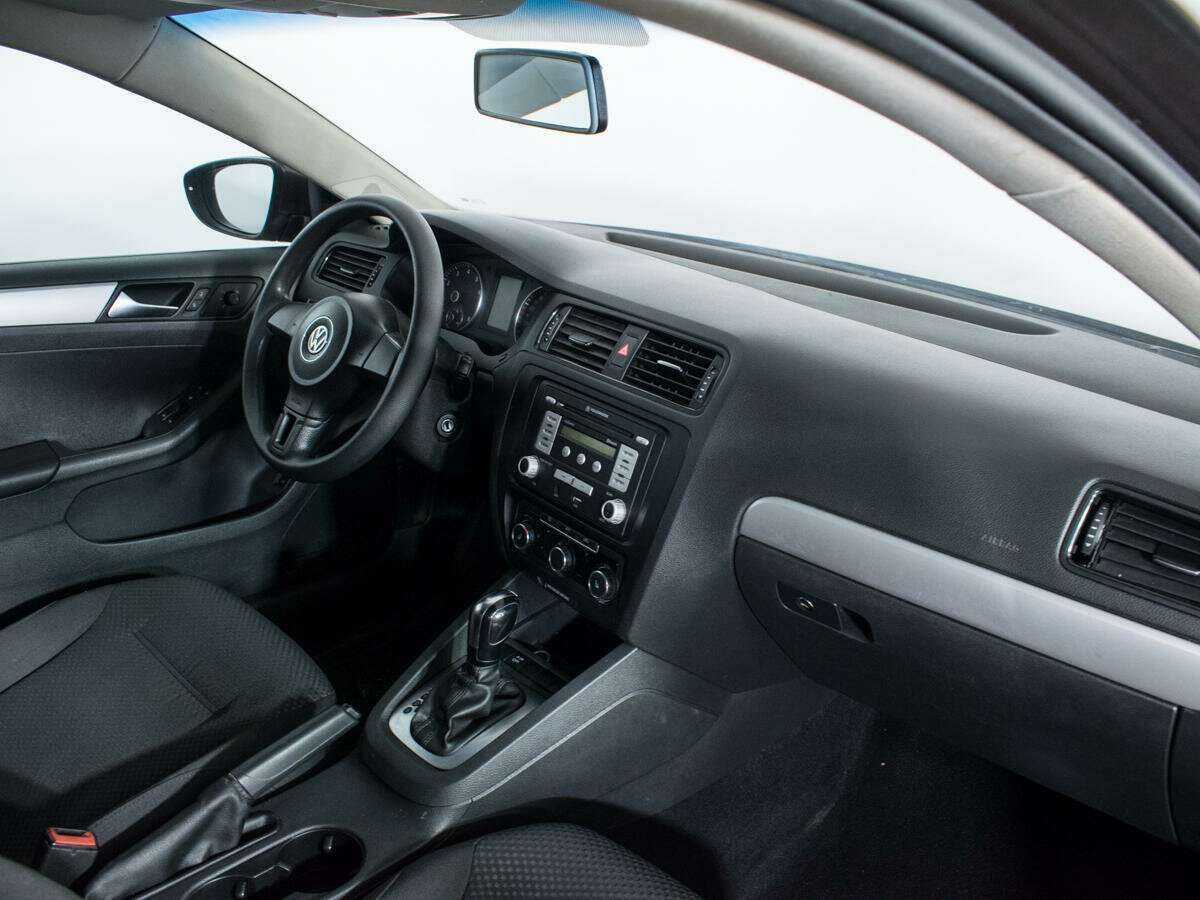 Купить Volkswagen Jetta, 2012, 187 526 км, фото №9