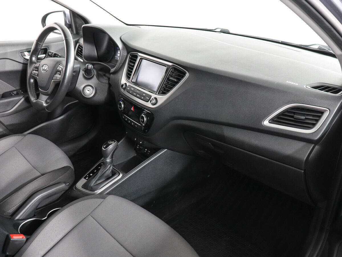 Купить Hyundai Solaris, 2018, 62 000 км, фото №10
