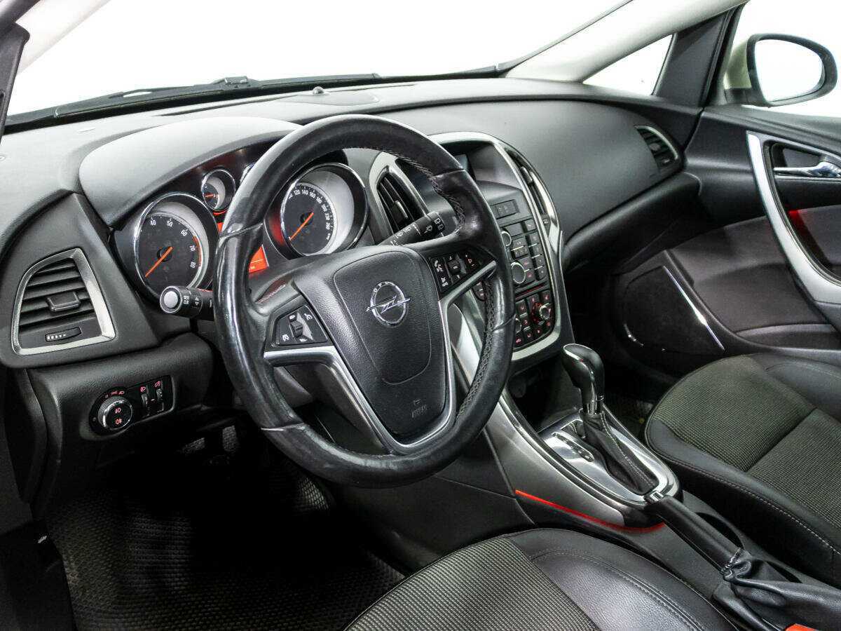 Купить Opel Astra, 2012, 99 197 км, фото №11