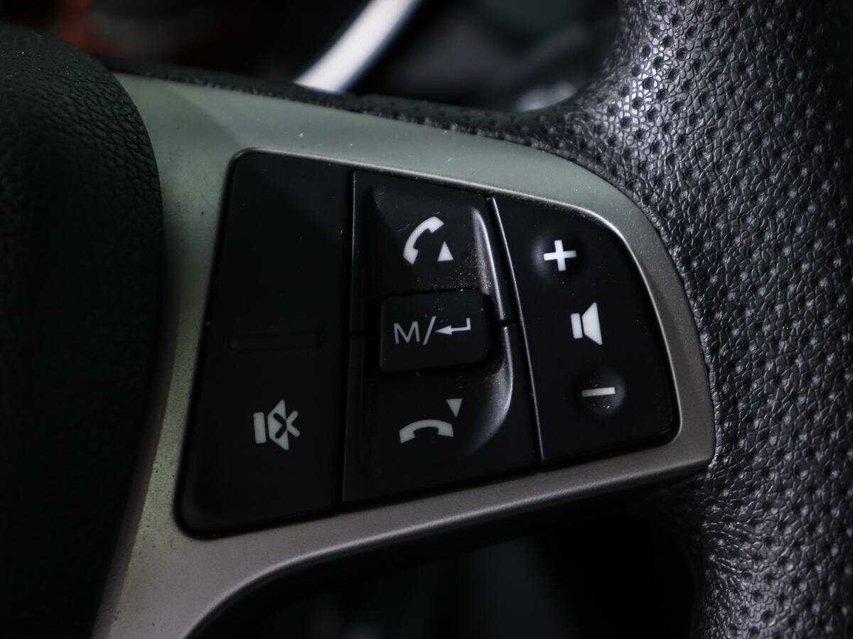 Купить Lada (ВАЗ) Vesta SW Cross, 2019, 43 550 км, фото №16