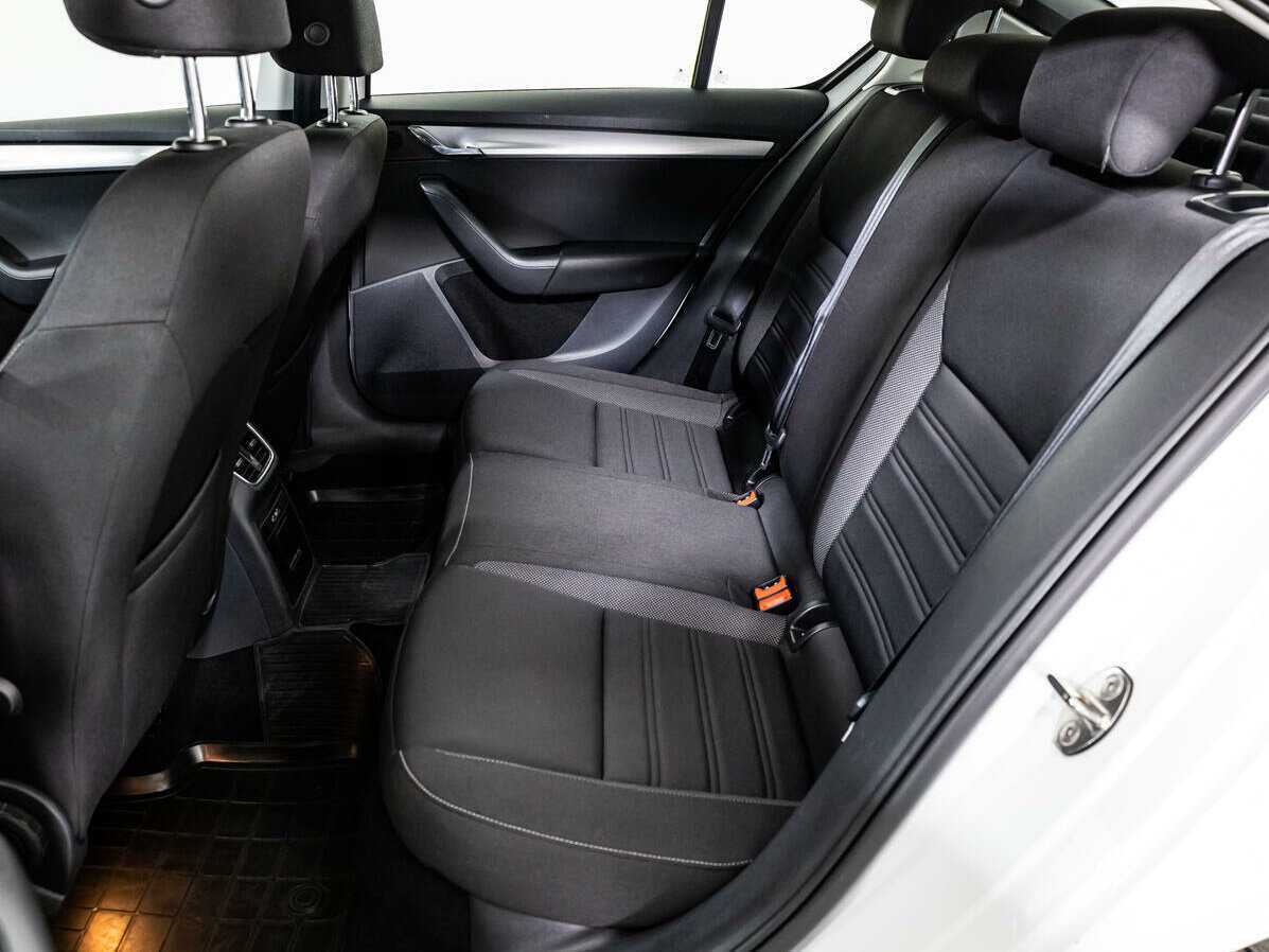 Купить Skoda Octavia, 2019, 49 208 км, фото №10