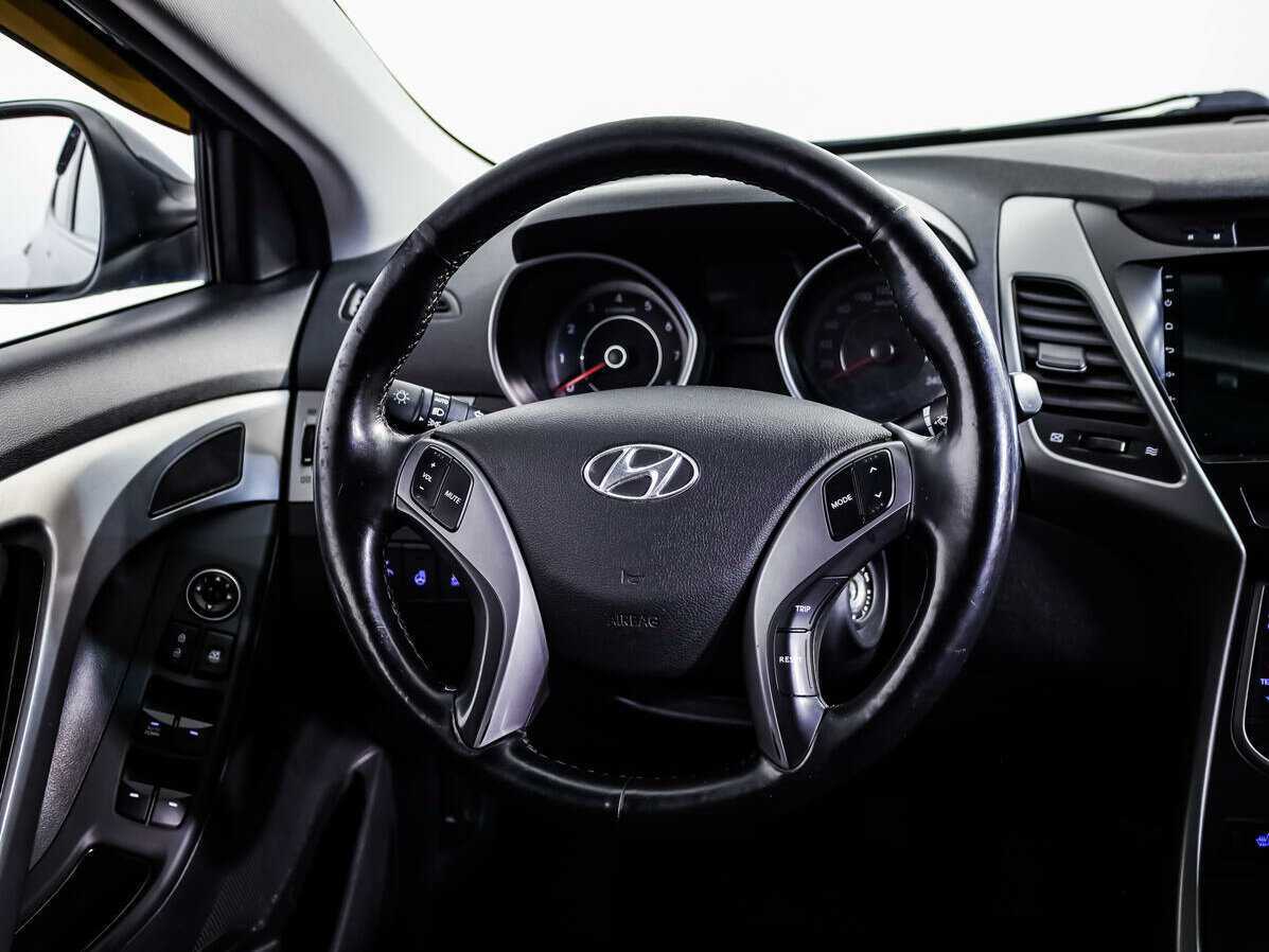 Купить Hyundai Elantra, 2015, 137 566 км, фото №10
