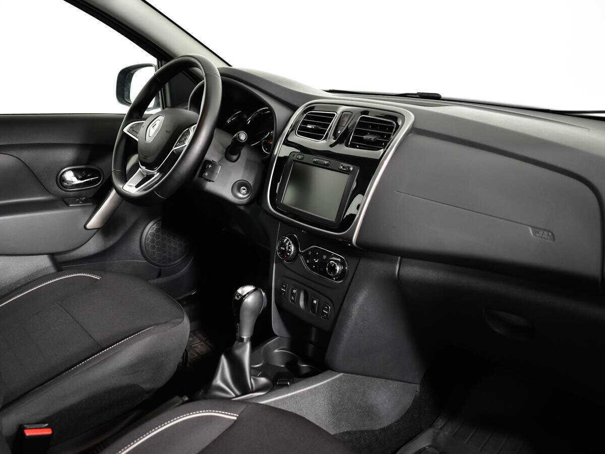 Купить Renault Sandero Stepway, 2018, 68 196 км, фото №8