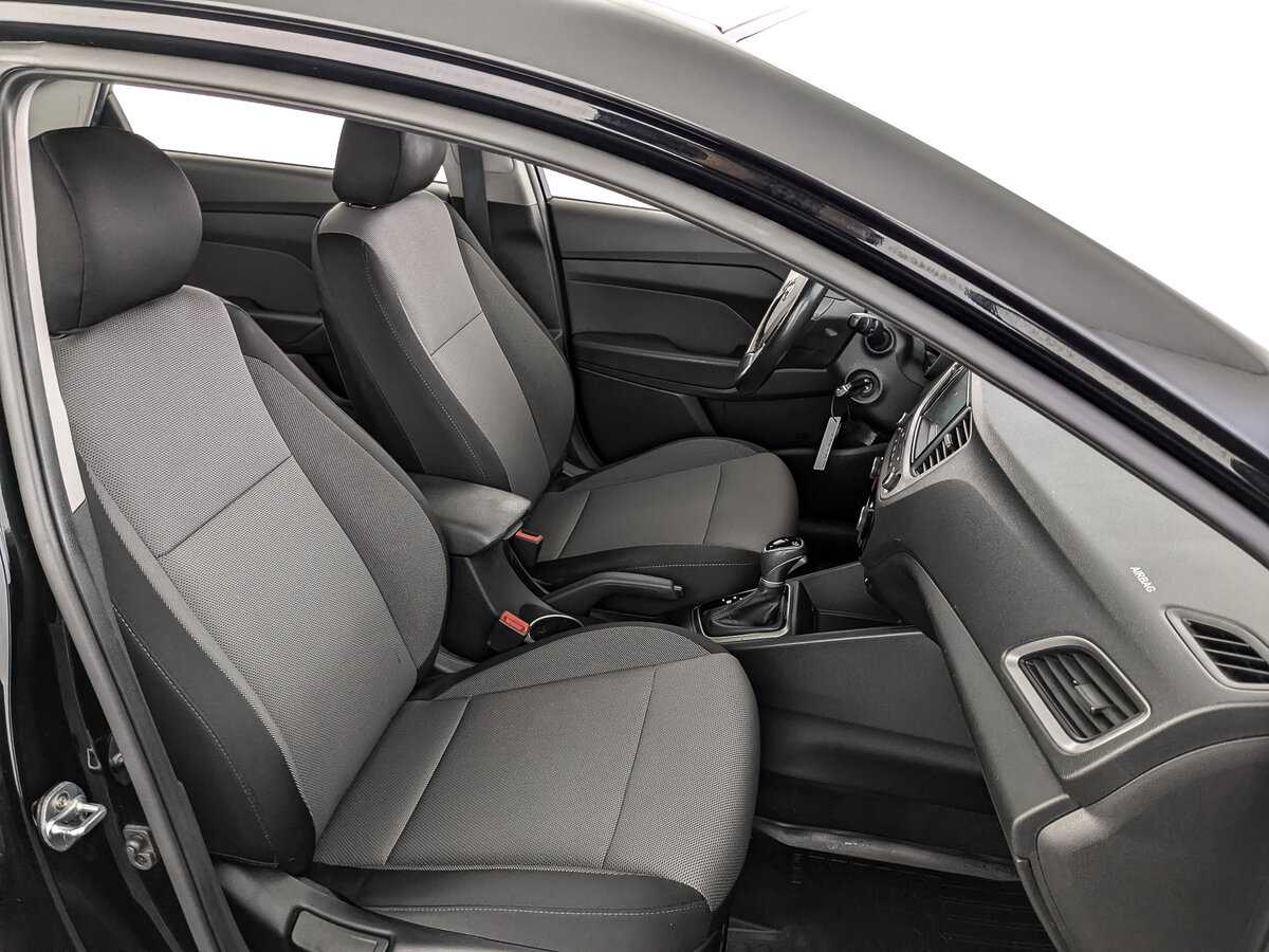 Купить Hyundai Solaris, 2018, 122 570 км, фото №20