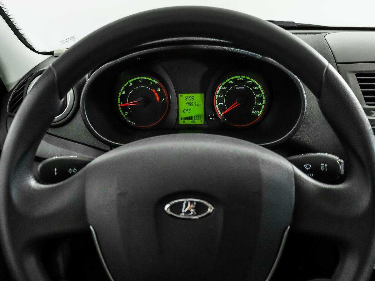 Купить Lada (ВАЗ) Kalina, 2018, 17 955 км, фото №14