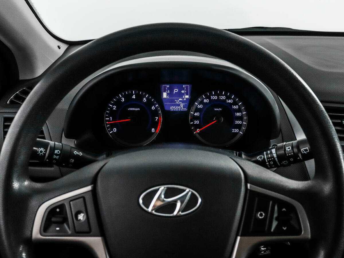 Купить Hyundai Solaris, 2015, 105 092 км, фото №15