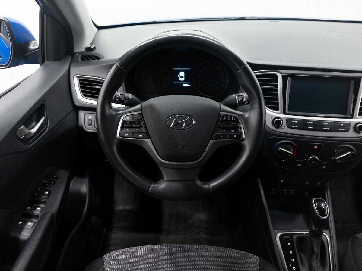 Купить Hyundai Solaris, 2018, 44 550 км, фото №16