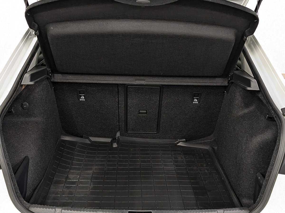 Купить Volkswagen Polo, 2021, 142 153 км, фото №10