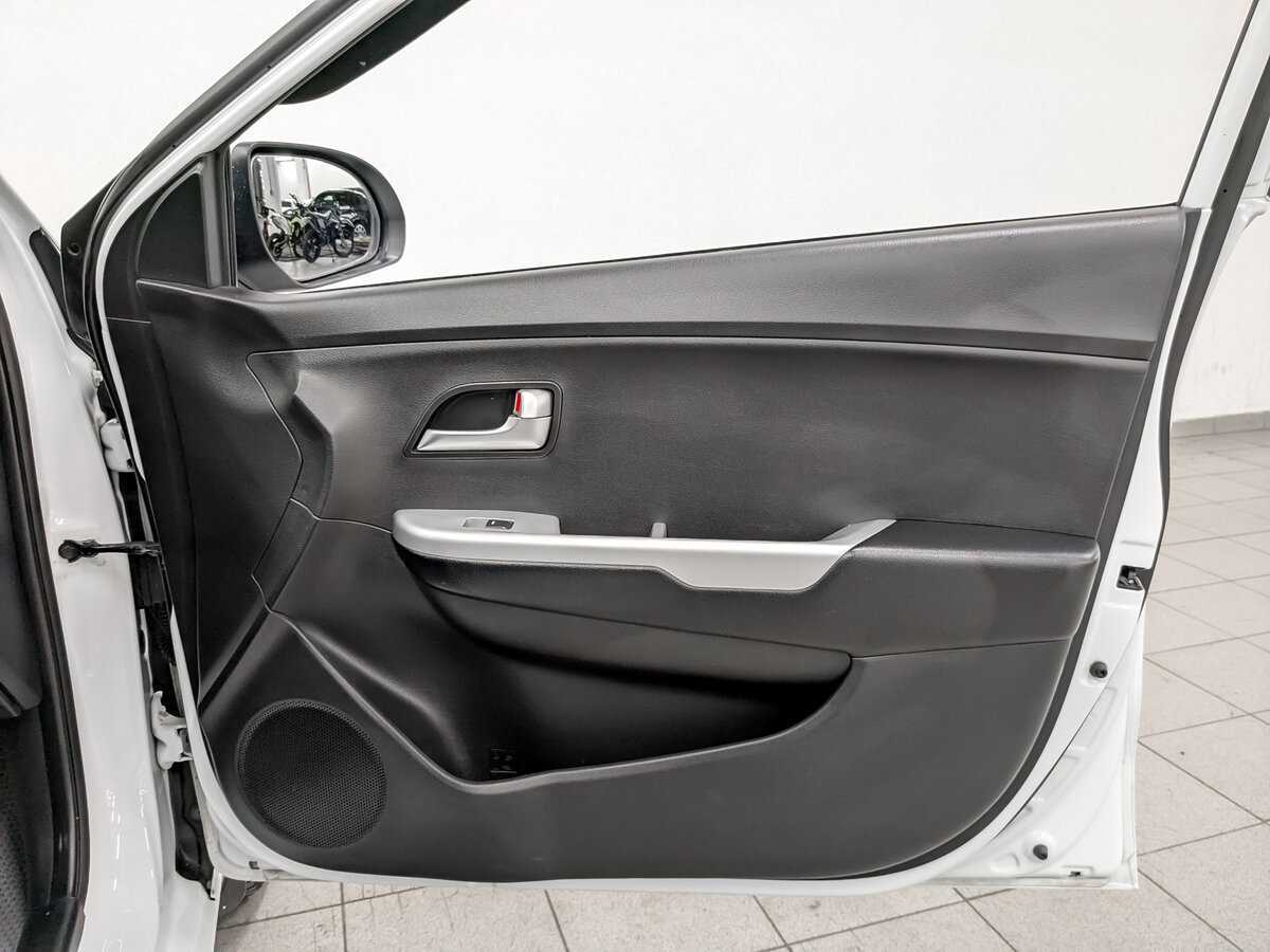 Купить Kia Rio, 2015, 162 188 км, фото №22