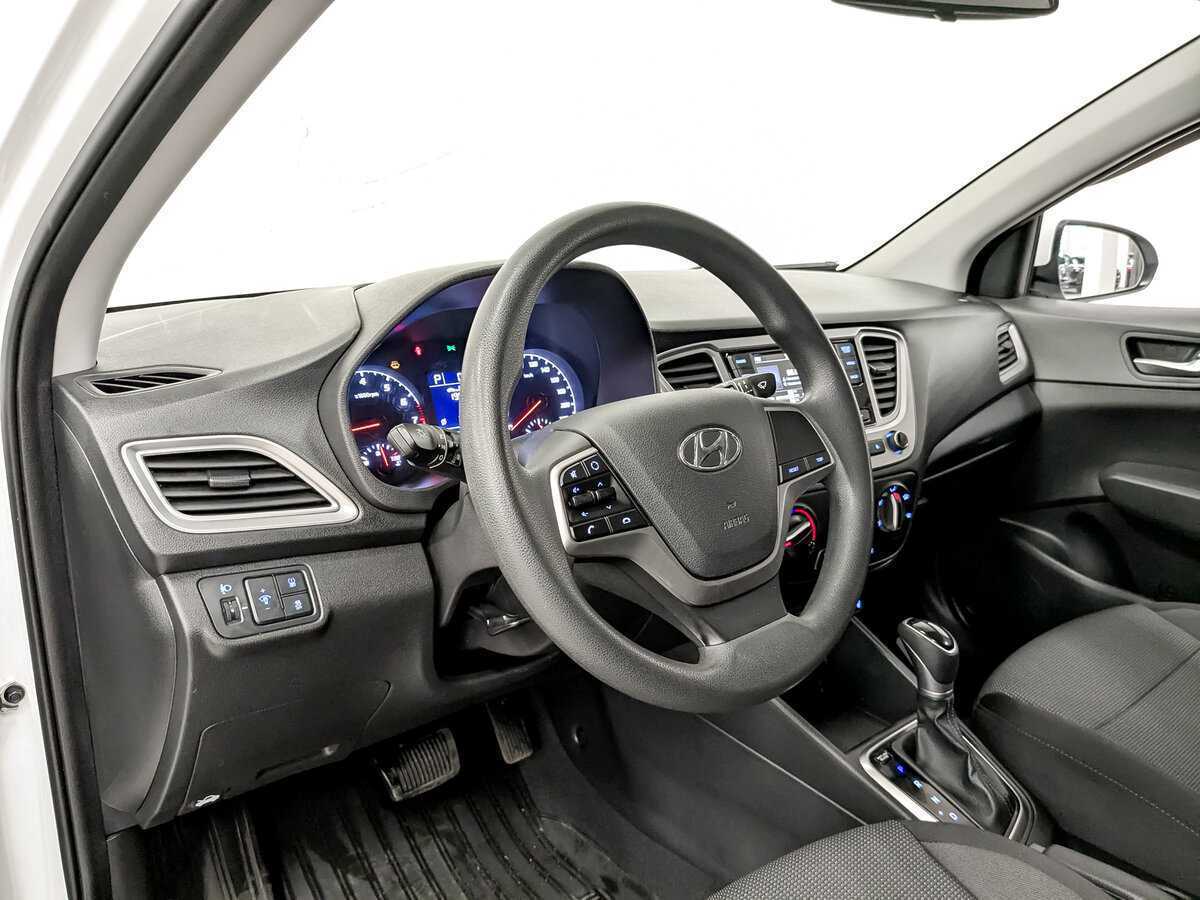 Купить Hyundai Solaris, 2021, 90 079 км, фото №16