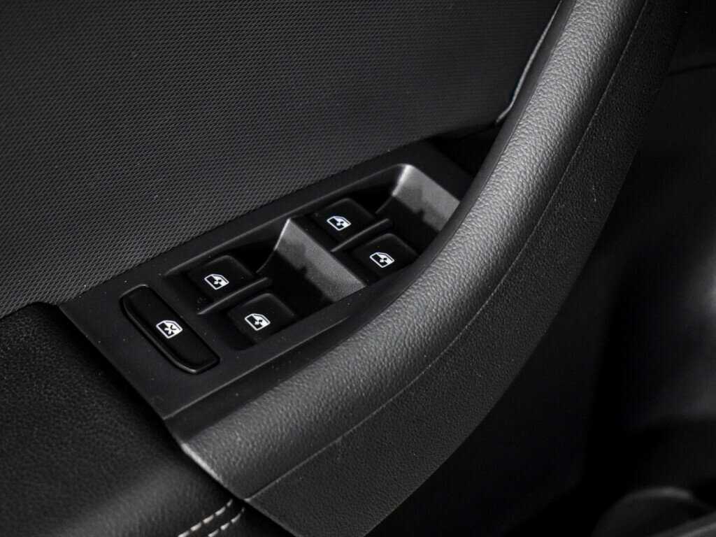 Купить Volkswagen Polo, 2020, 65 000 км, фото №10