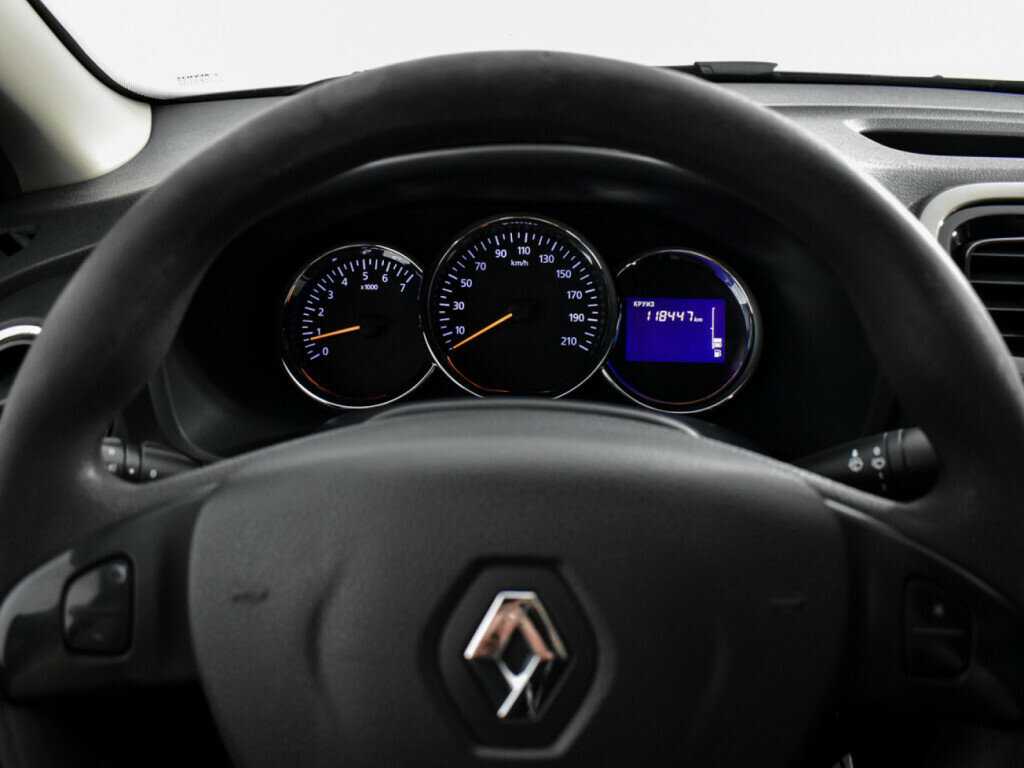 Купить Renault Logan, 2017, 118 446 км, фото №14