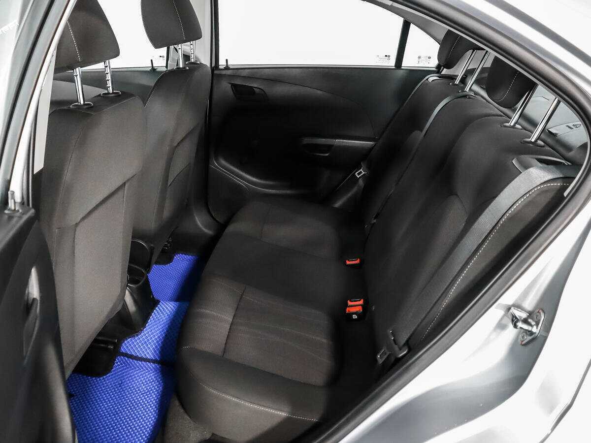 Купить Chevrolet Aveo, 2014, 98 603 км, фото №10