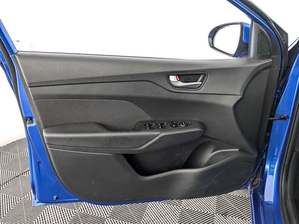 Купить Hyundai Solaris, 2018, 214 065 км, фото №19