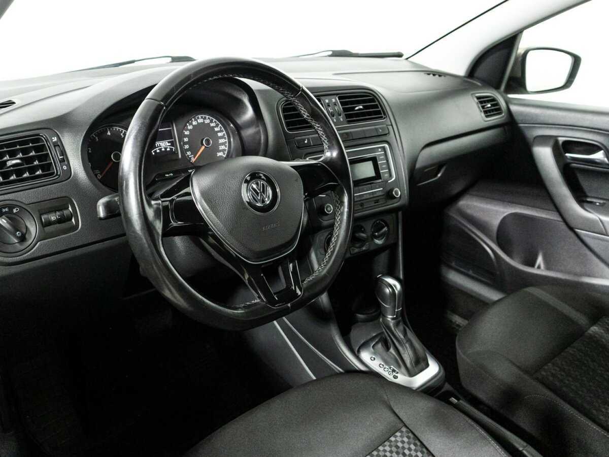 Купить Volkswagen Polo, 2017, 177 502 км, фото №11