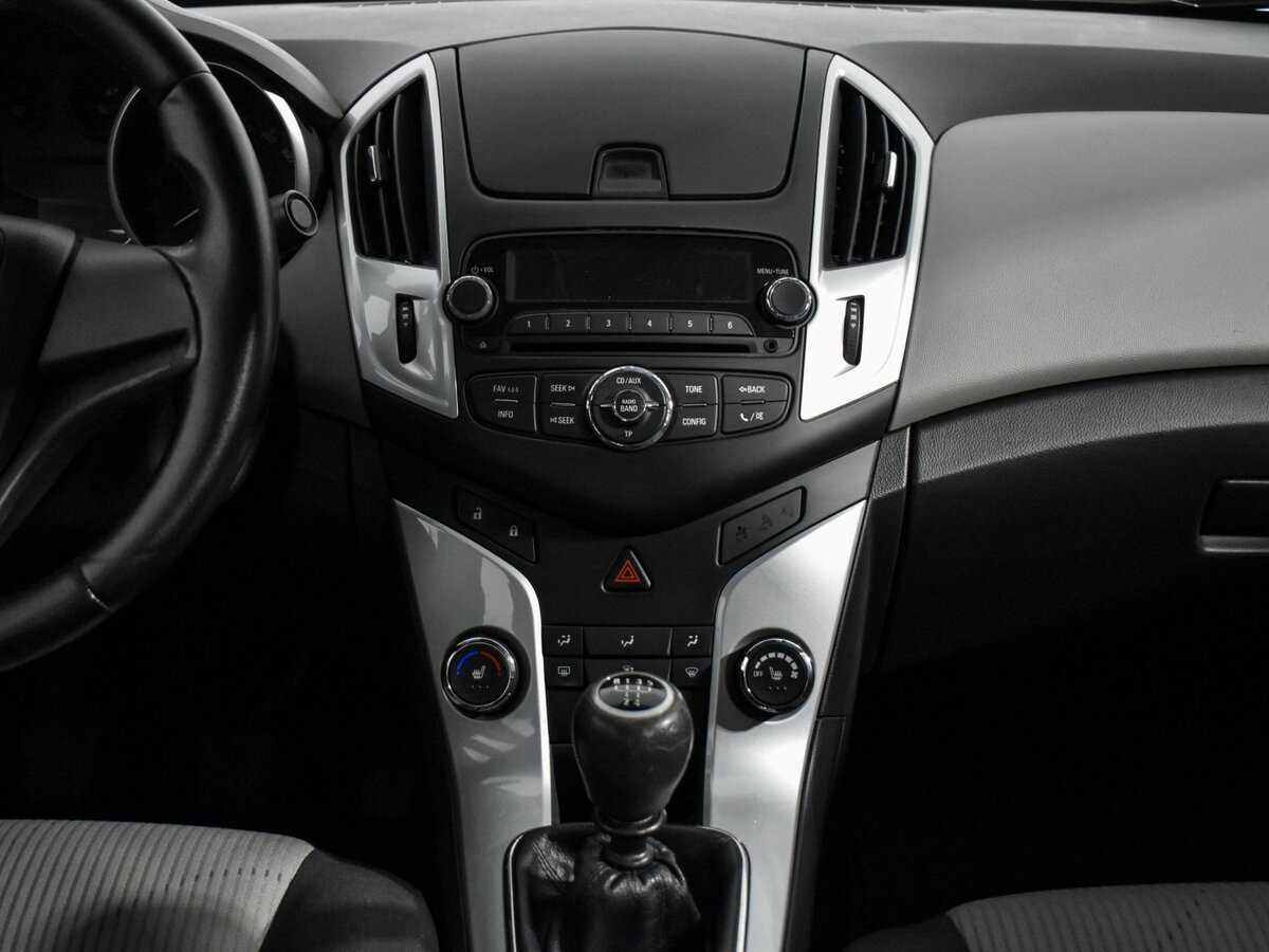 Купить Chevrolet Cruze, 2014, 178 225 км, фото №14