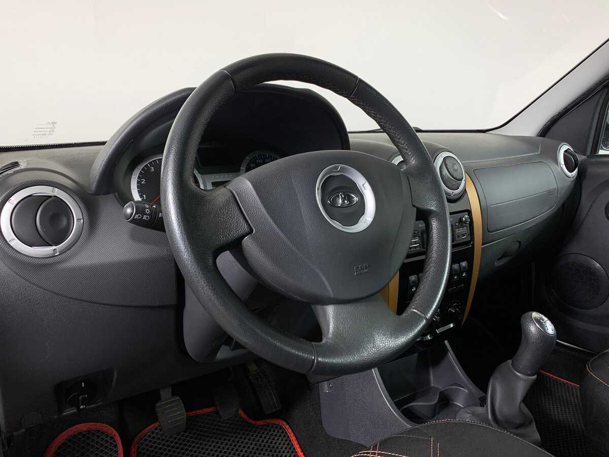 Купить Lada (ВАЗ) Largus Cross, 2019, 106 049 км, фото №12