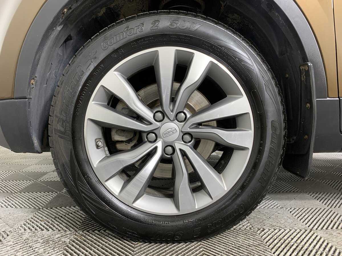 Купить Geely Atlas, 2019, 150 387 км, фото №9