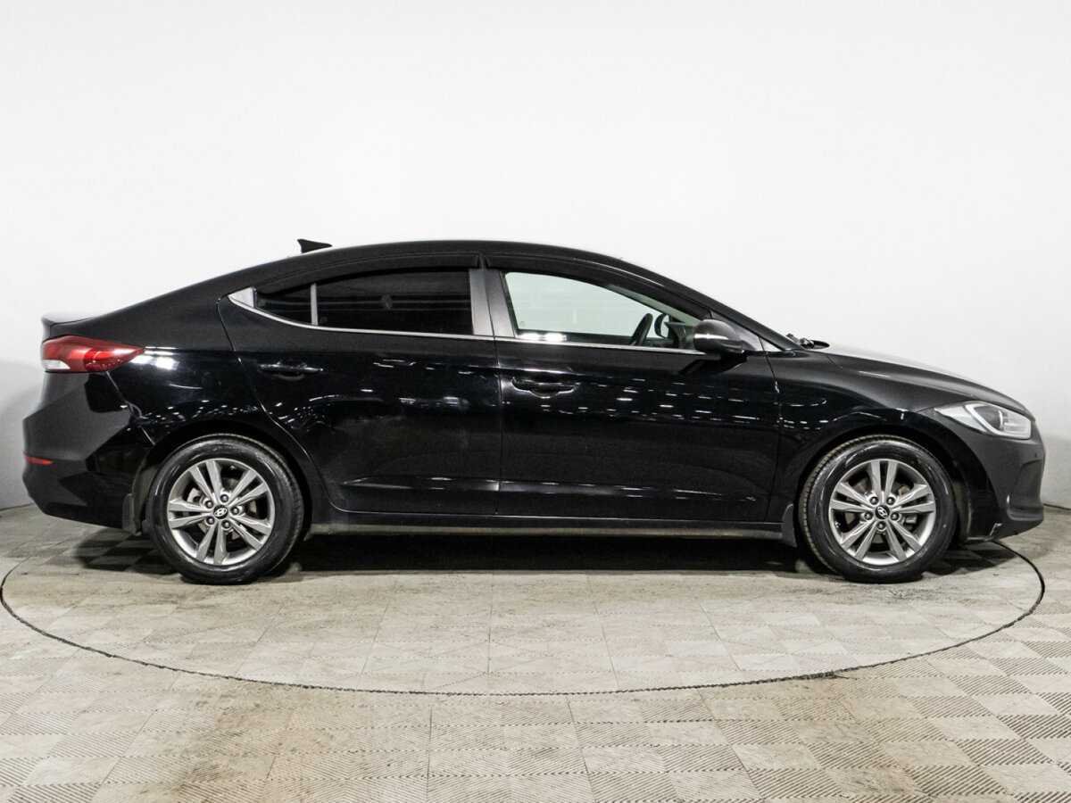 Купить Hyundai Elantra, 2017, 102 852 км, фото №4