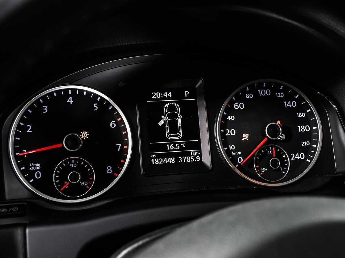 Купить Volkswagen Tiguan, 2014, 182 440 км, фото №10