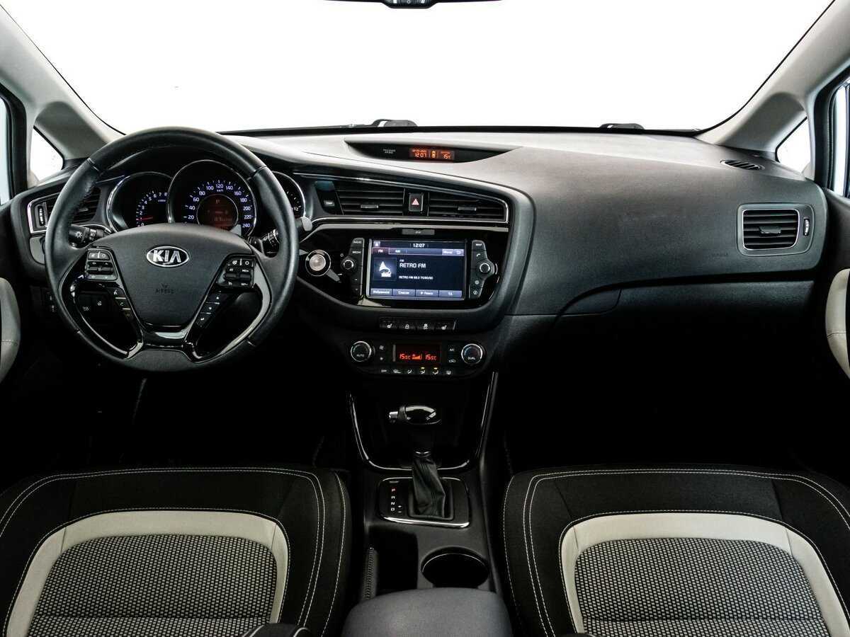Купить Kia Ceed, 2017, 49 050 км, фото №10
